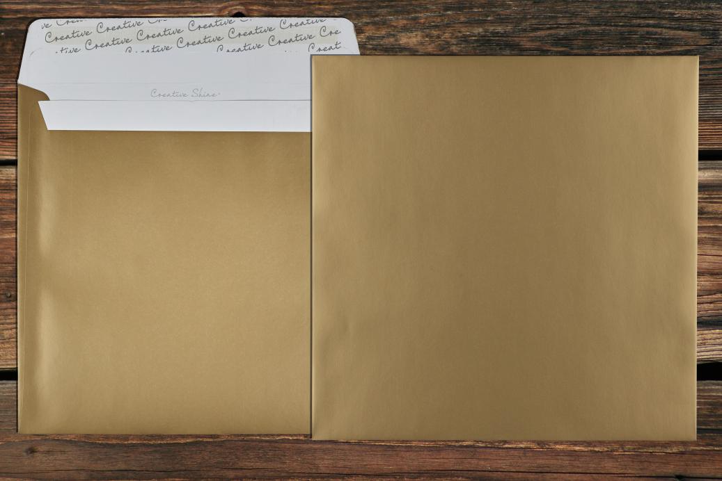 Briefhüllen 220x220 mm Haftklebend Gold 130 g/qm